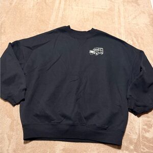 Pacsun Land rover crewneck size xs